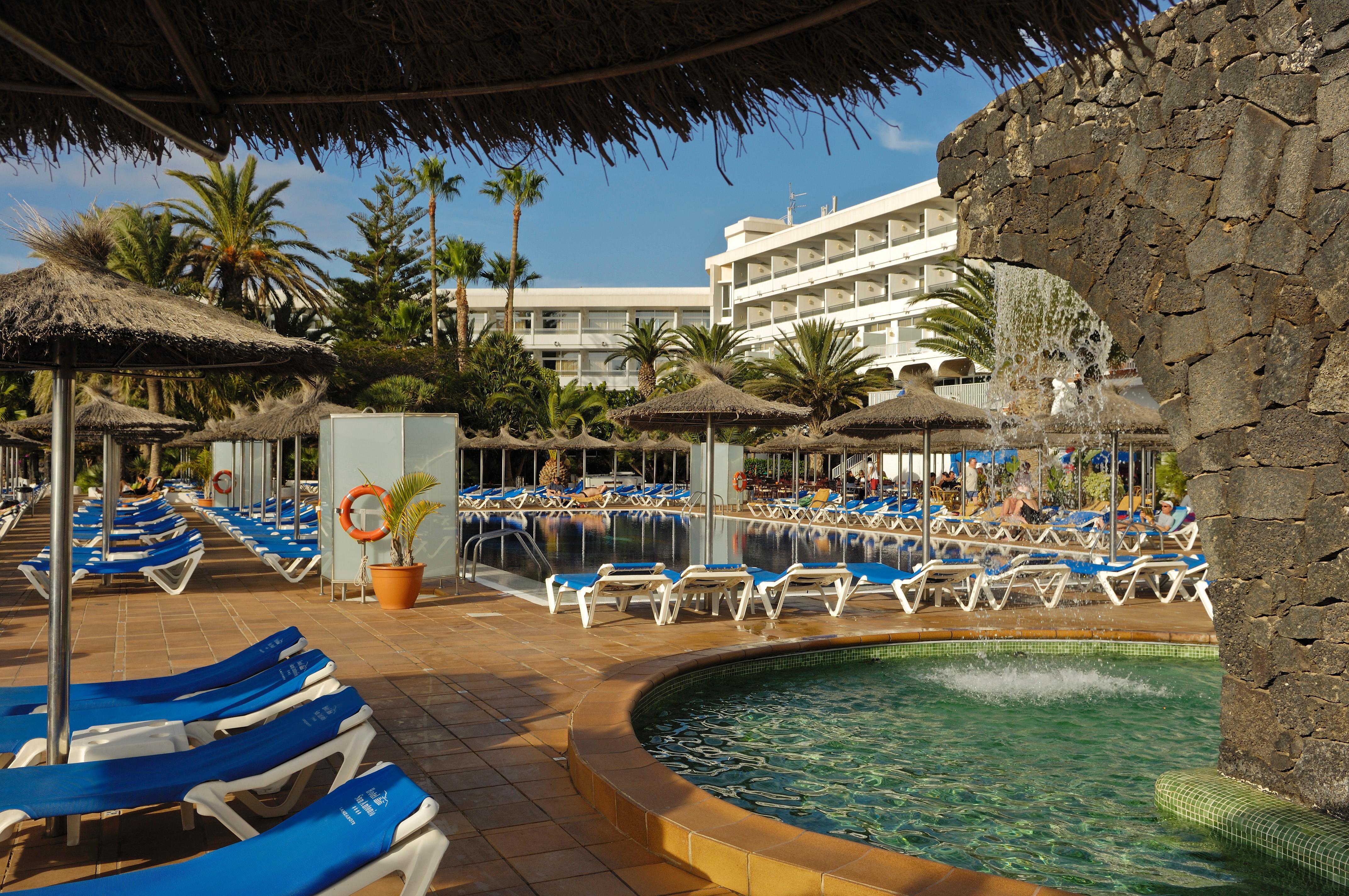 Vik Hotel San Antonio Πουέρτο Ντελ Κάρμεν Εξωτερικό φωτογραφία