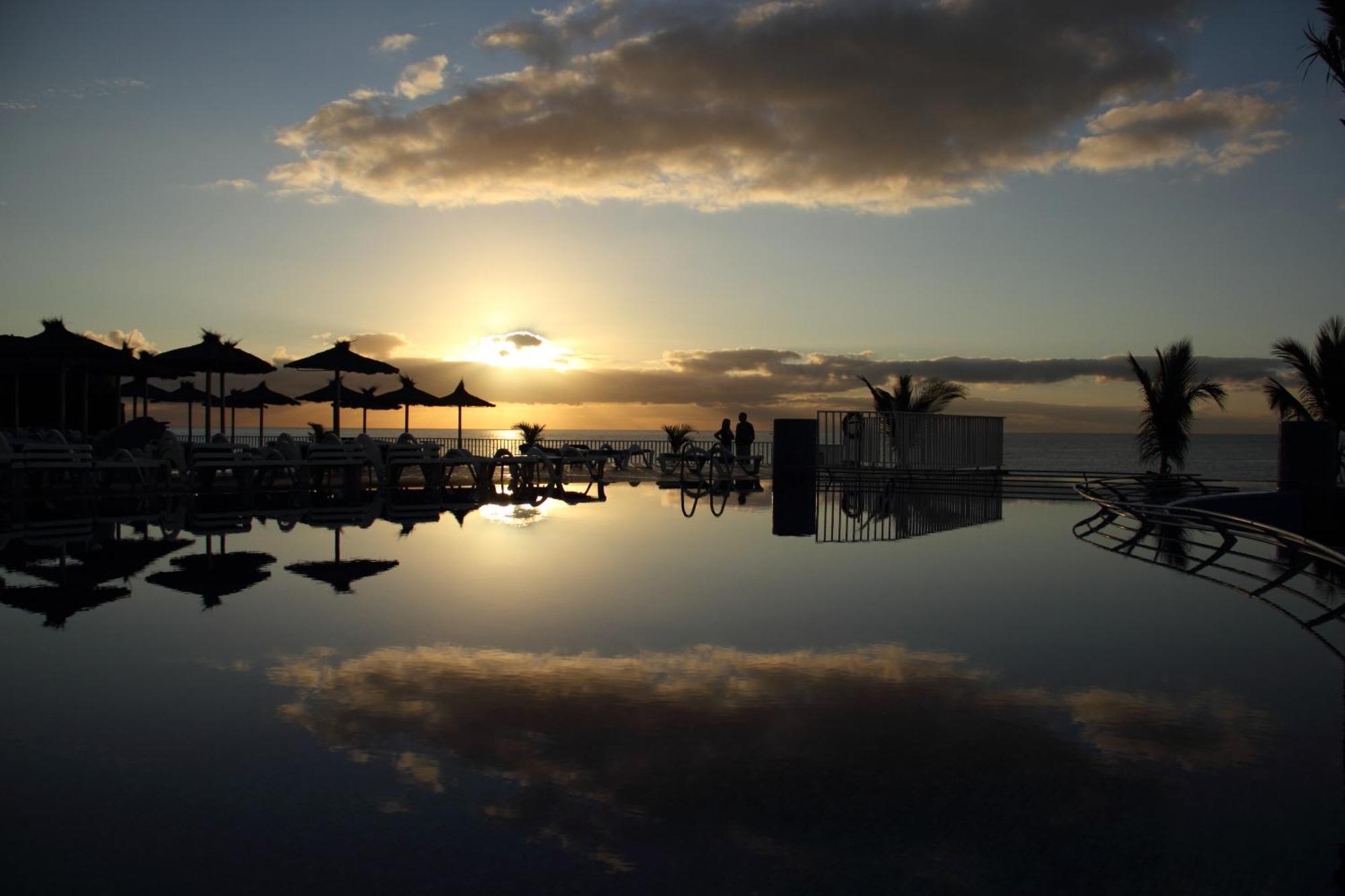Vik Hotel San Antonio Πουέρτο Ντελ Κάρμεν Εξωτερικό φωτογραφία